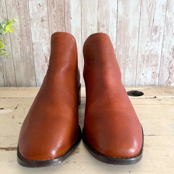 Seychelles Shoes - Women’s Seychelles Cognac Leather Ankle Boots 6